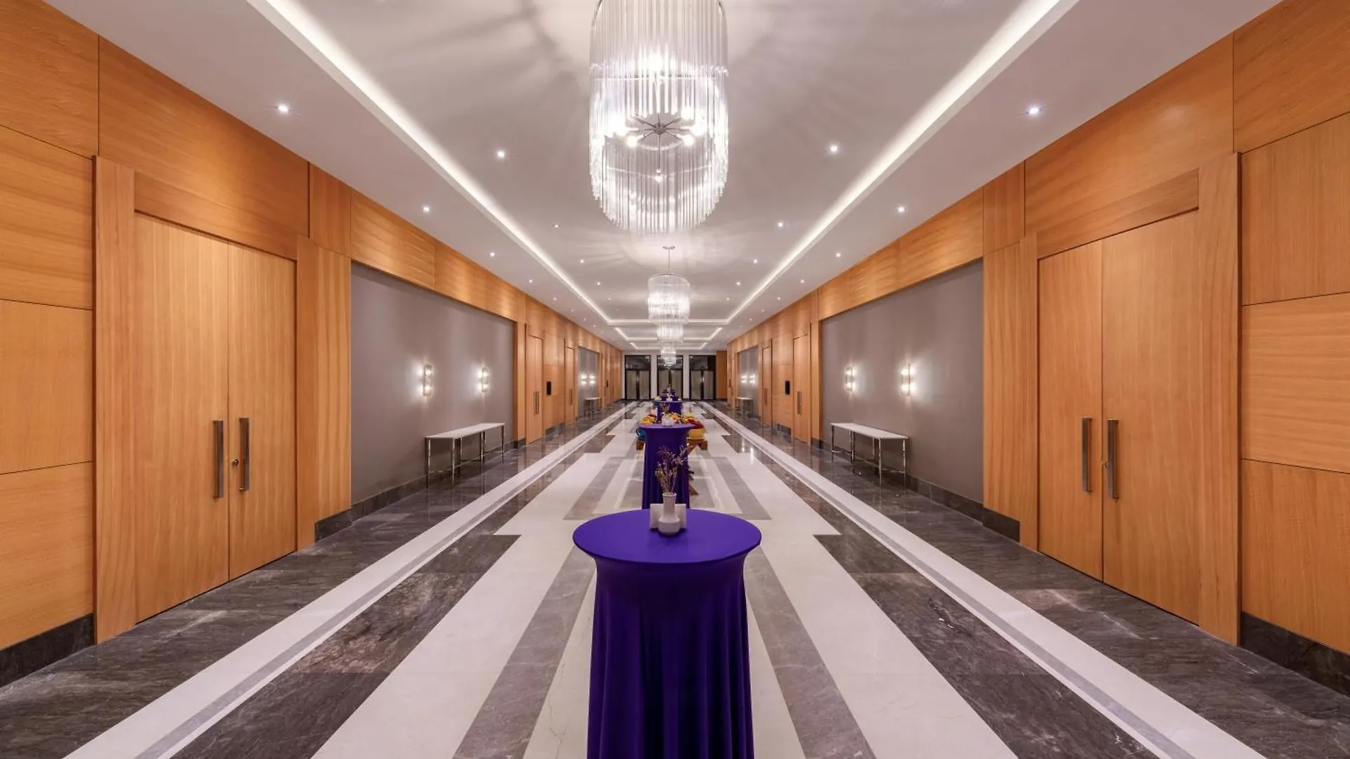 Hotel Trendy Lara Antalya 5*,