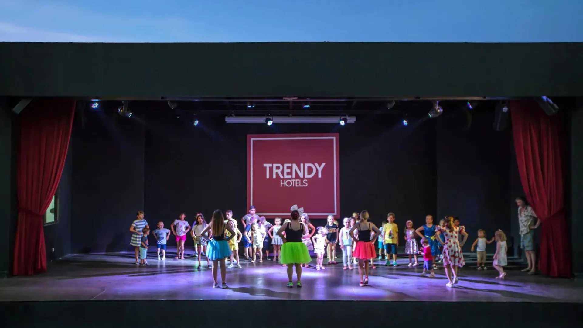 Hotel Trendy Lara Antalya 5*,  Türkei