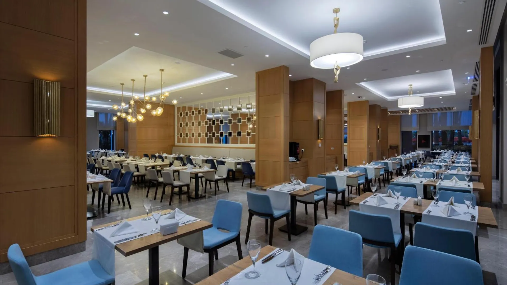 Hotel Trendy Lara Antalya 5*,  Türkei